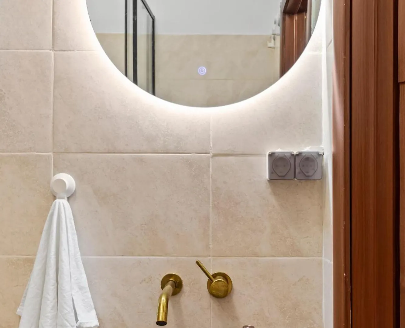 Upscale Studio, Walking Distance From The Old Town Bucharest Apartment