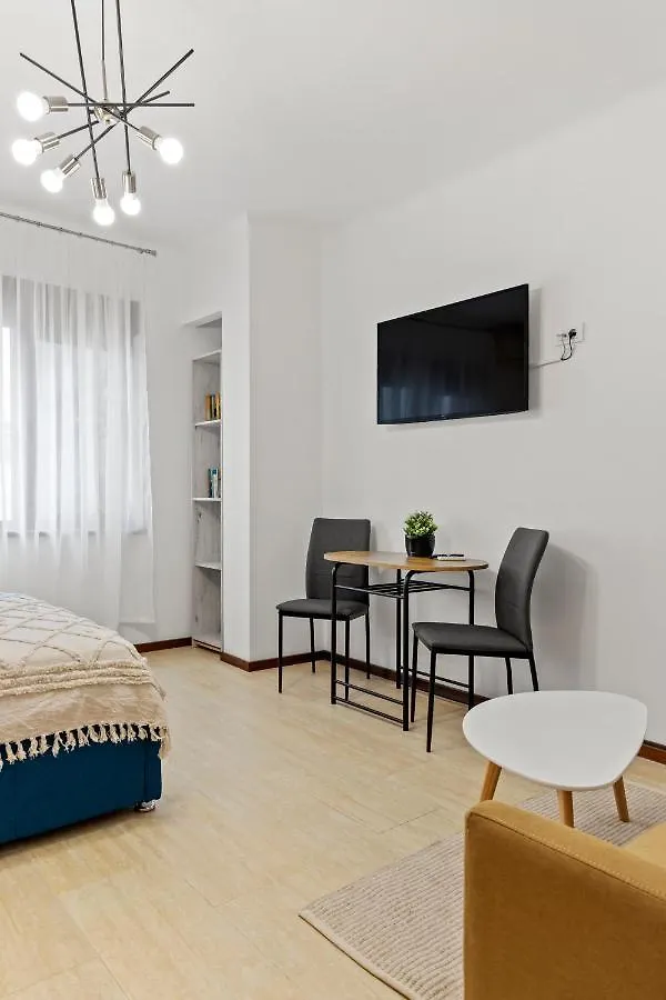 Upscale Studio, Walking Distance From The Old Town Βουκουρέστι 0*,  Ρουμανία